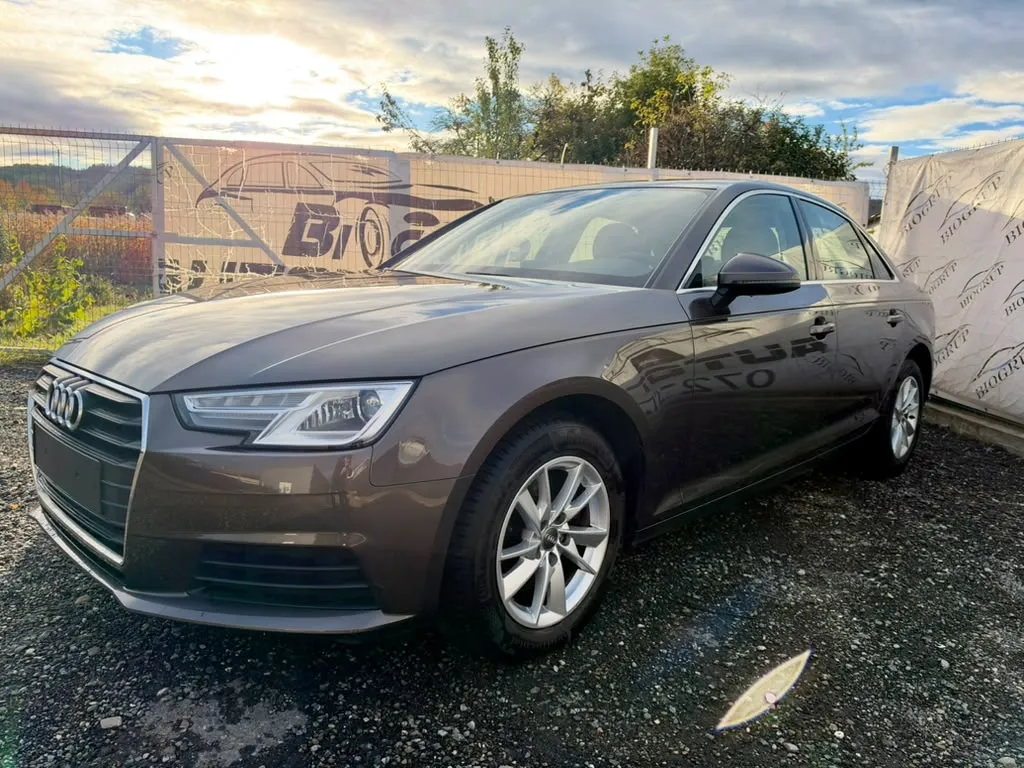 Audi A4 A4 2.0 TFSI ultra, poza 3 din 24
